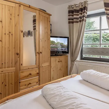 Apartment 50070... *